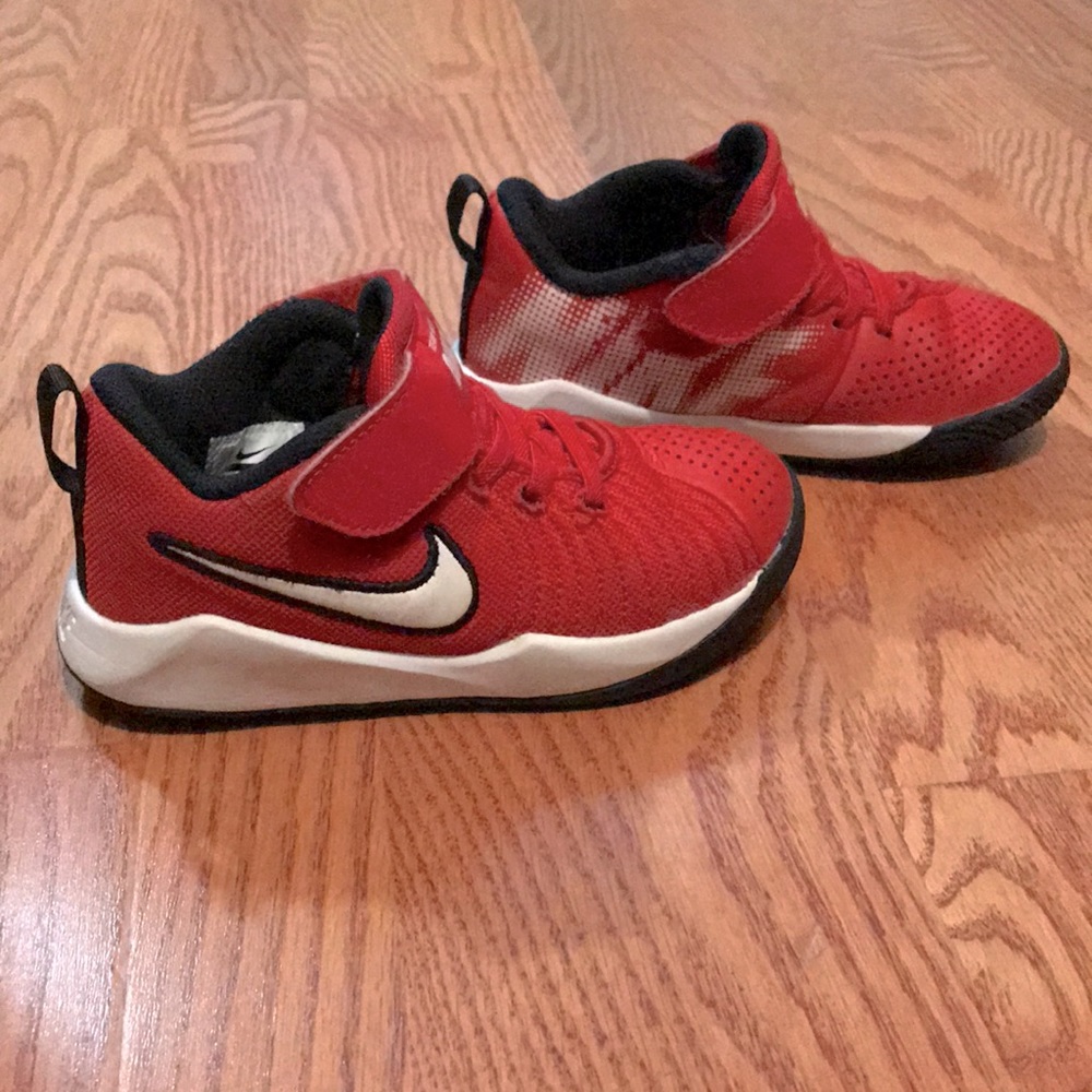 Toddler size 11 Nike tennis shoes